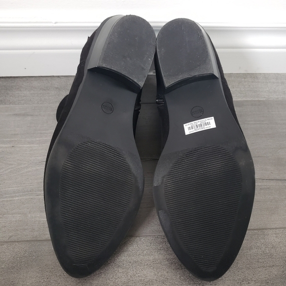 Torrid Women's Faux Suede Cut Out Ankle Bootie Size 10.5 Extra Wide Width WW - Picture 7 of 11